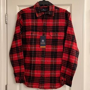 Men’s flannel shirt